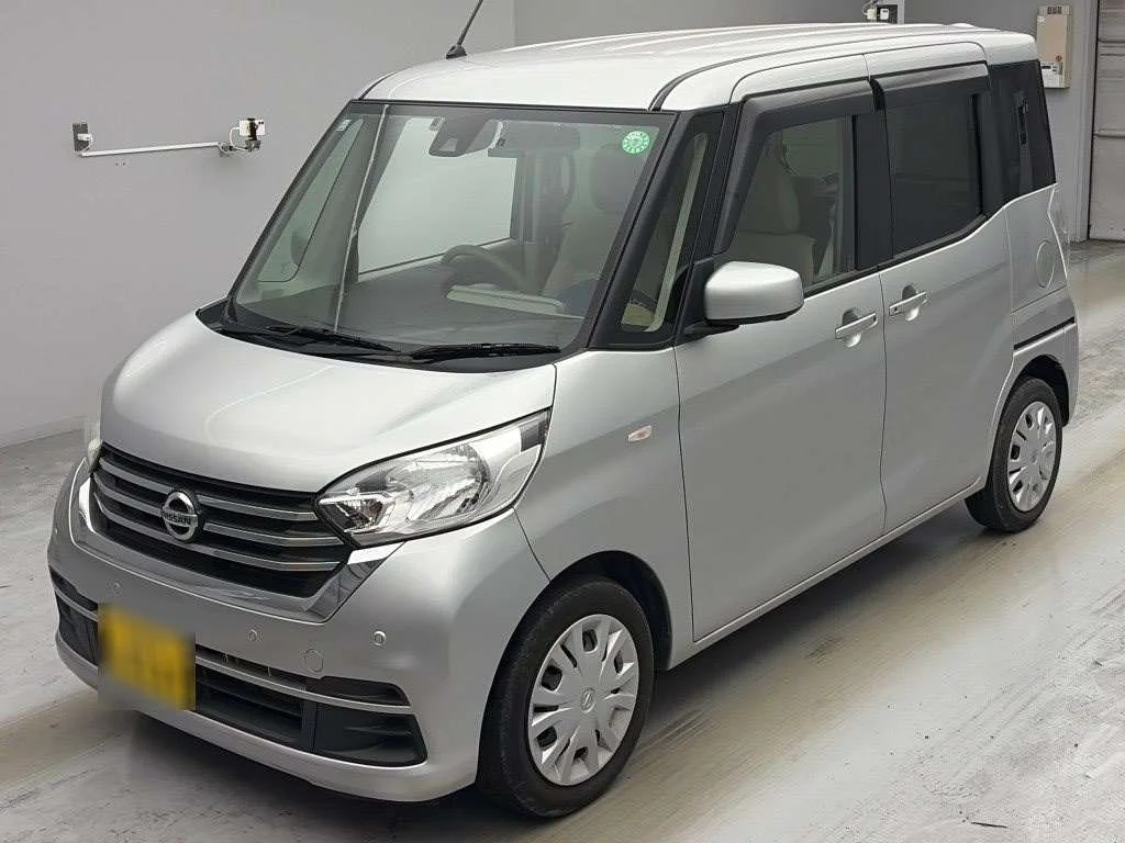 Nissan Dayz Roox B21A 2019